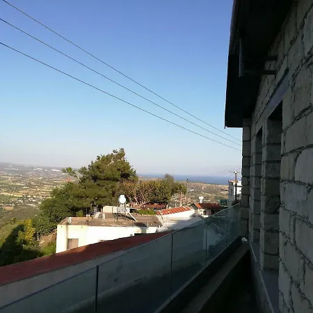 Luxurious Wood 'n' Stone House Pissouri